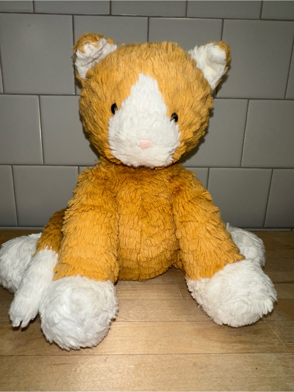 Jellycat orange and white fuddlewuddle Cat